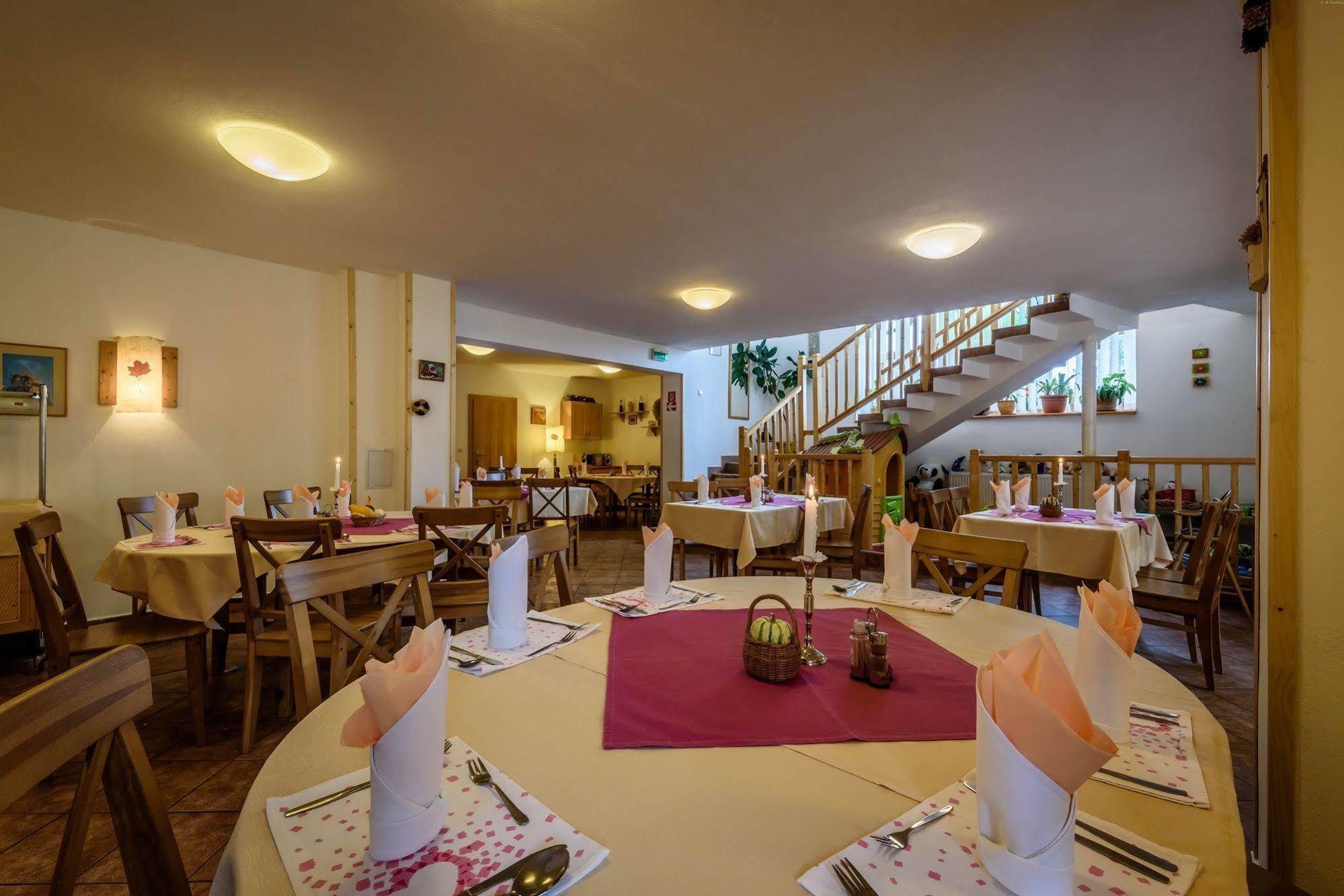 Hotel Villa Siesta Vysoke Tatry Bagian luar foto