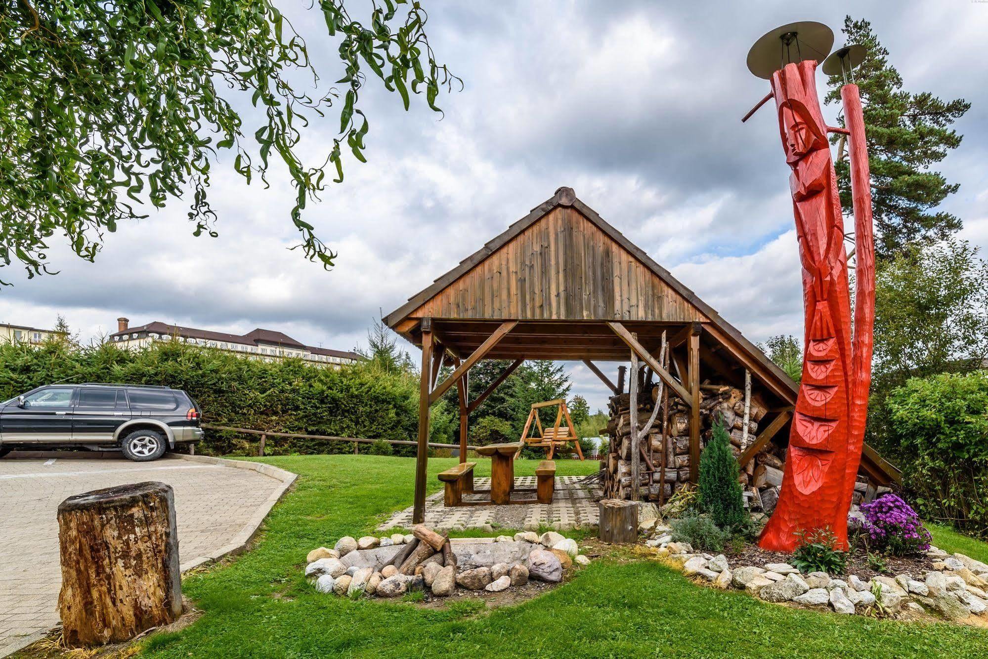 Hotel Villa Siesta Vysoke Tatry Bagian luar foto